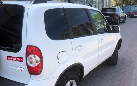 Chevrolet Niva I рестайлинг, 2013 год, 715 000 рублей, 7 фотография