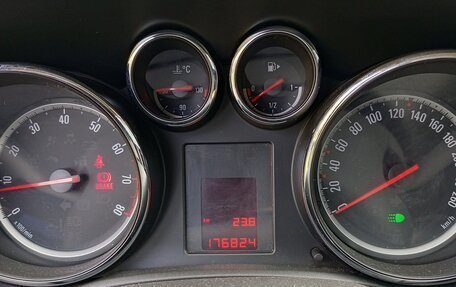 Opel Astra J, 2010 год, 670 000 рублей, 10 фотография