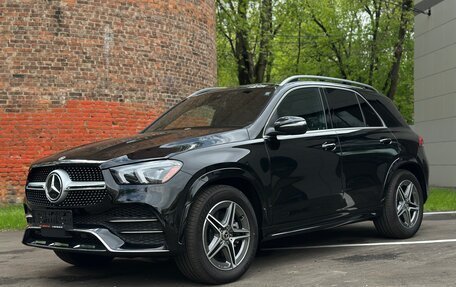 Mercedes-Benz GLE, 2023 год, 13 000 000 рублей, 3 фотография