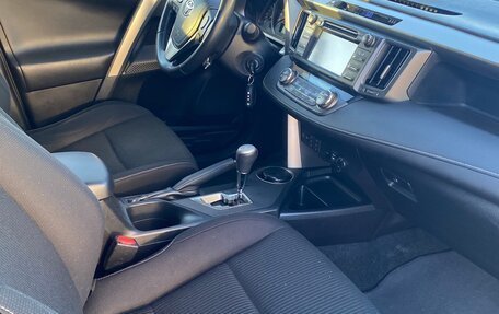 Toyota RAV4, 2014 год, 2 200 000 рублей, 7 фотография