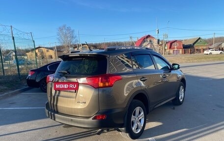 Toyota RAV4, 2014 год, 2 200 000 рублей, 5 фотография