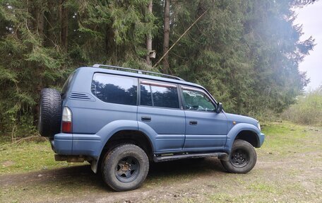 Toyota Land Cruiser Prado 90 рестайлинг, 1999 год, 650 000 рублей, 5 фотография