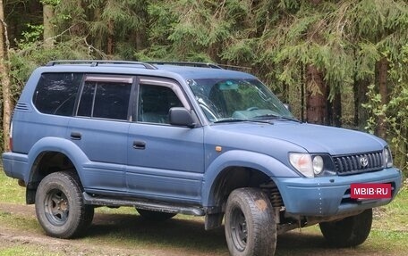 Toyota Land Cruiser Prado 90 рестайлинг, 1999 год, 650 000 рублей, 3 фотография