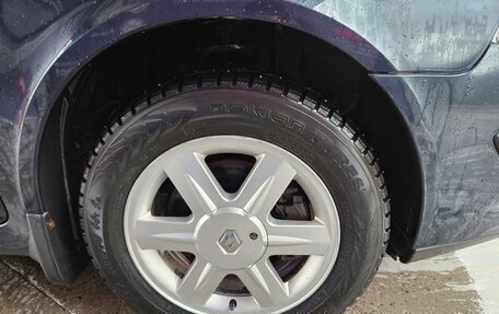 Renault Laguna II, 2004 год, 307 000 рублей, 14 фотография