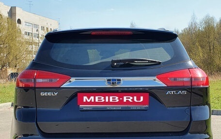 Geely Atlas I, 2018 год, 1 530 000 рублей, 3 фотография