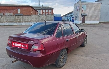 Daewoo Nexia I рестайлинг, 2010 год, 250 000 рублей, 3 фотография