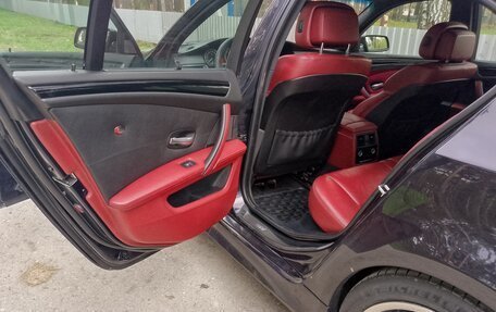 BMW 5 серия, 2005 год, 2 000 000 рублей, 11 фотография