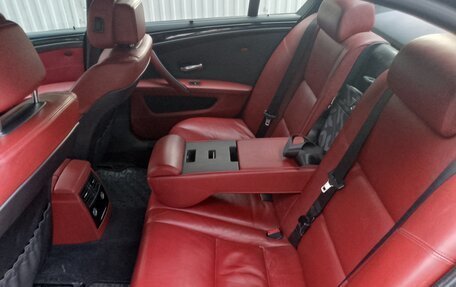 BMW 5 серия, 2005 год, 2 000 000 рублей, 12 фотография