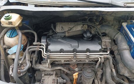 Volkswagen Caddy III рестайлинг, 2006 год, 415 000 рублей, 5 фотография