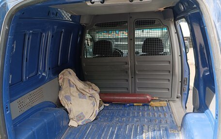 Volkswagen Caddy III рестайлинг, 2006 год, 415 000 рублей, 11 фотография