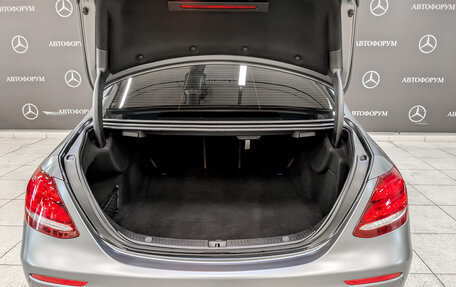 Mercedes-Benz E-Класс, 2019 год, 4 650 000 рублей, 10 фотография