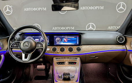 Mercedes-Benz E-Класс, 2019 год, 4 650 000 рублей, 14 фотография