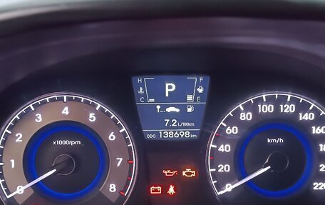 Hyundai Solaris II рестайлинг, 2012 год, 1 100 000 рублей, 14 фотография