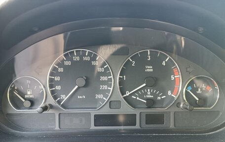 BMW 3 серия, 2003 год, 490 000 рублей, 14 фотография