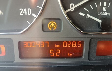 BMW 3 серия, 2003 год, 490 000 рублей, 15 фотография