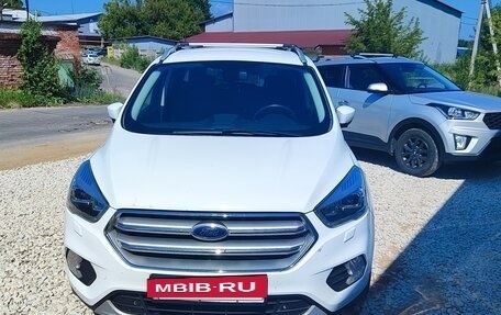 Ford Kuga III, 2017 год, 2 320 000 рублей, 2 фотография