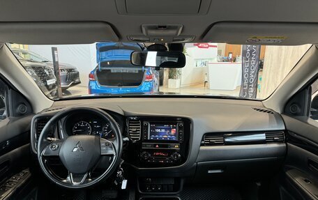 Mitsubishi Outlander III рестайлинг 3, 2019 год, 2 537 000 рублей, 13 фотография