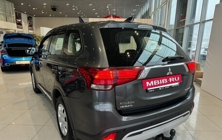 Mitsubishi Outlander III рестайлинг 3, 2019 год, 2 537 000 рублей, 34 фотография