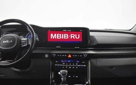 KIA Carnival, 2022 год, 4 868 700 рублей, 5 фотография