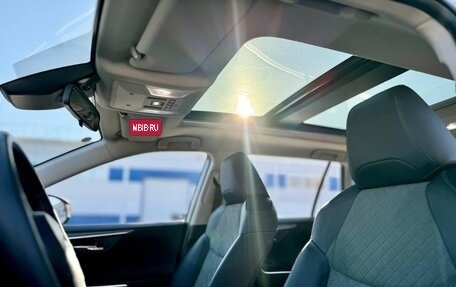 Toyota RAV4, 2023 год, 4 150 000 рублей, 6 фотография