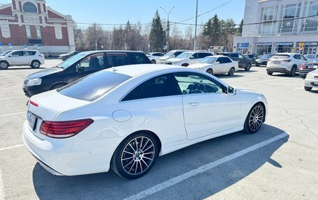 Mercedes-Benz E-Класс, 2013 год, 2 190 000 рублей, 4 фотография