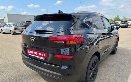 Hyundai Tucson III, 2019 год, 2 090 000 рублей, 3 фотография