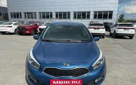 KIA cee'd III, 2013 год, 1 375 000 рублей, 2 фотография