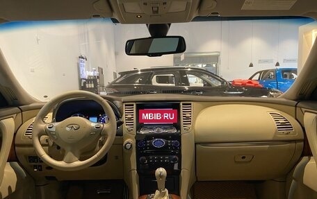 Infiniti FX II, 2012 год, 1 850 000 рублей, 32 фотография