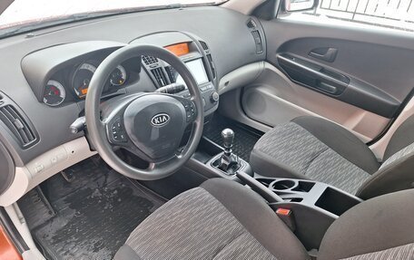 KIA cee'd I рестайлинг, 2007 год, 460 000 рублей, 10 фотография