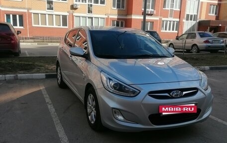 Hyundai Solaris II рестайлинг, 2013 год, 980 000 рублей, 6 фотография