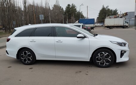 KIA cee'd III, 2019 год, 1 920 000 рублей, 5 фотография