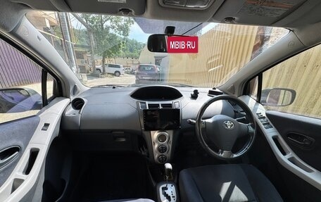 Toyota Vitz, 2008 год, 750 000 рублей, 16 фотография