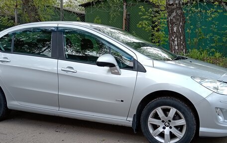 Peugeot 408 I рестайлинг, 2015 год, 890 000 рублей, 4 фотография