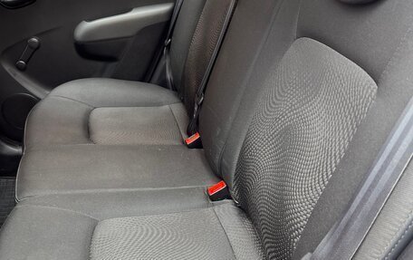 Hyundai i10 II, 2013 год, 950 000 рублей, 7 фотография