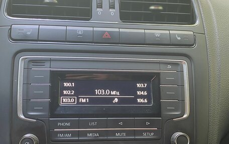 Volkswagen Polo VI (EU Market), 2017 год, 1 200 000 рублей, 9 фотография