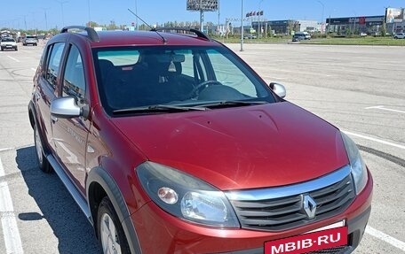 Renault Sandero I, 2012 год, 700 000 рублей, 2 фотография