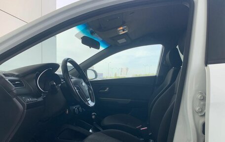 KIA Rio III рестайлинг, 2017 год, 1 099 000 рублей, 20 фотография