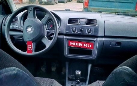 Skoda Fabia II, 2013 год, 900 000 рублей, 6 фотография