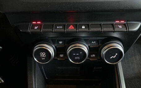 Renault Duster, 2021 год, 1 520 000 рублей, 8 фотография