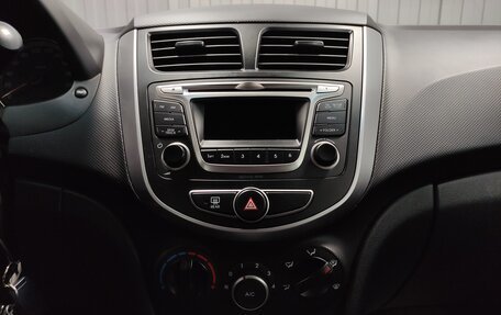 Hyundai Solaris II рестайлинг, 2014 год, 999 000 рублей, 12 фотография