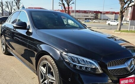 Mercedes-Benz C-Класс, 2019 год, 2 790 000 рублей, 3 фотография