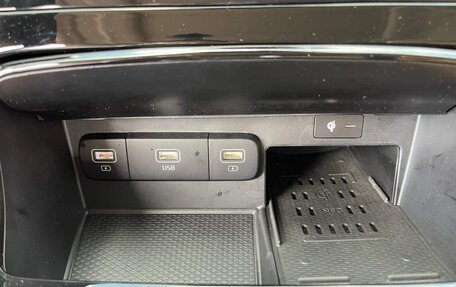 KIA Carnival, 2023 год, 5 300 000 рублей, 36 фотография