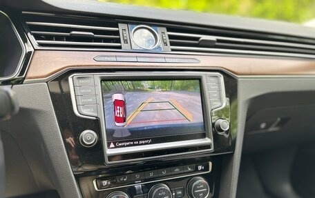 Volkswagen Passat B8 рестайлинг, 2015 год, 1 720 000 рублей, 18 фотография