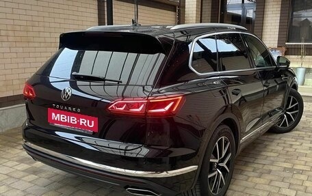 Volkswagen Touareg III, 2021 год, 5 500 000 рублей, 4 фотография