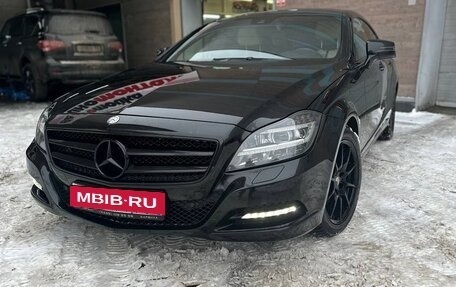Mercedes-Benz CLS, 2011 год, 2 100 000 рублей, 2 фотография