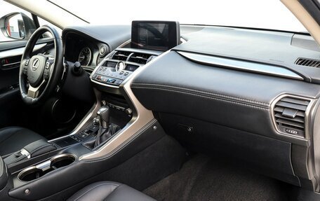 Lexus NX I, 2018 год, 3 425 000 рублей, 9 фотография