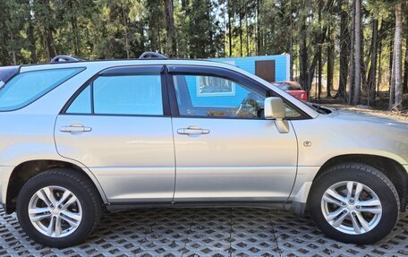 Lexus RX IV рестайлинг, 2001 год, 895 000 рублей, 2 фотография
