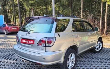 Lexus RX IV рестайлинг, 2001 год, 895 000 рублей, 5 фотография