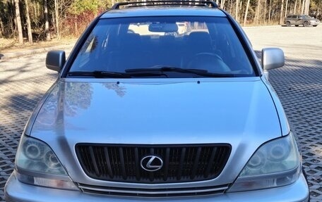 Lexus RX IV рестайлинг, 2001 год, 895 000 рублей, 11 фотография