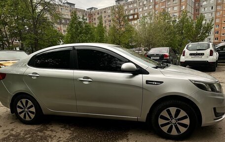 KIA Rio III рестайлинг, 2013 год, 860 000 рублей, 5 фотография